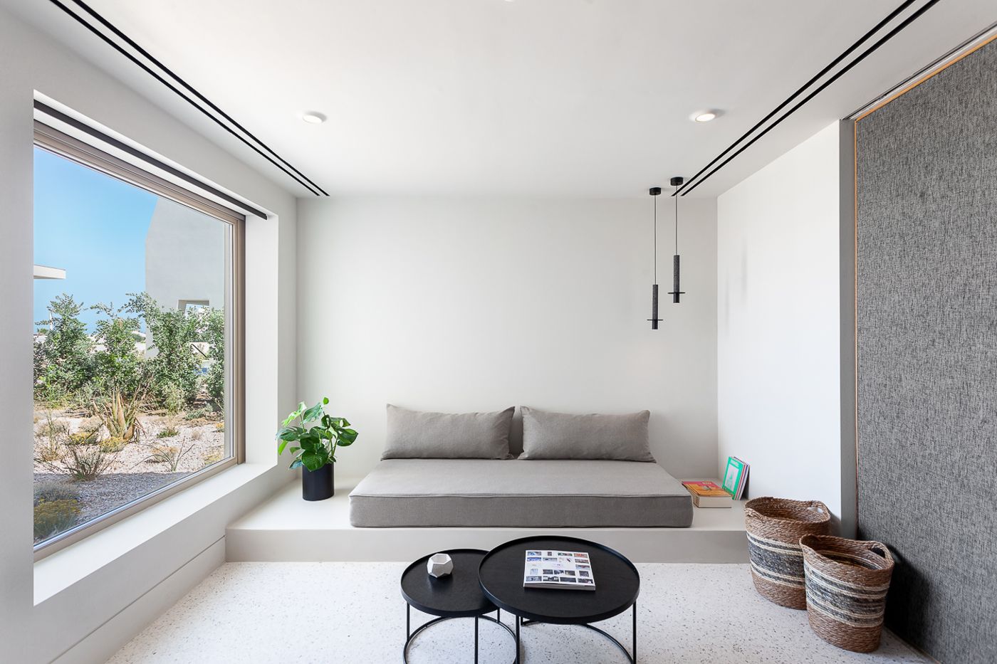 Nous Santorini-Greece-Santorini-Room-10