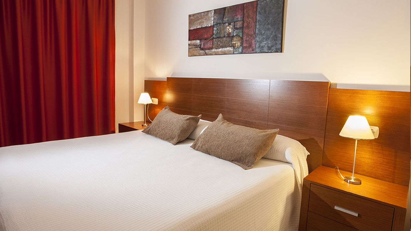 ESTIMAR-Calpe-Apartments-2---Two---Adults-Only--16---Room-12