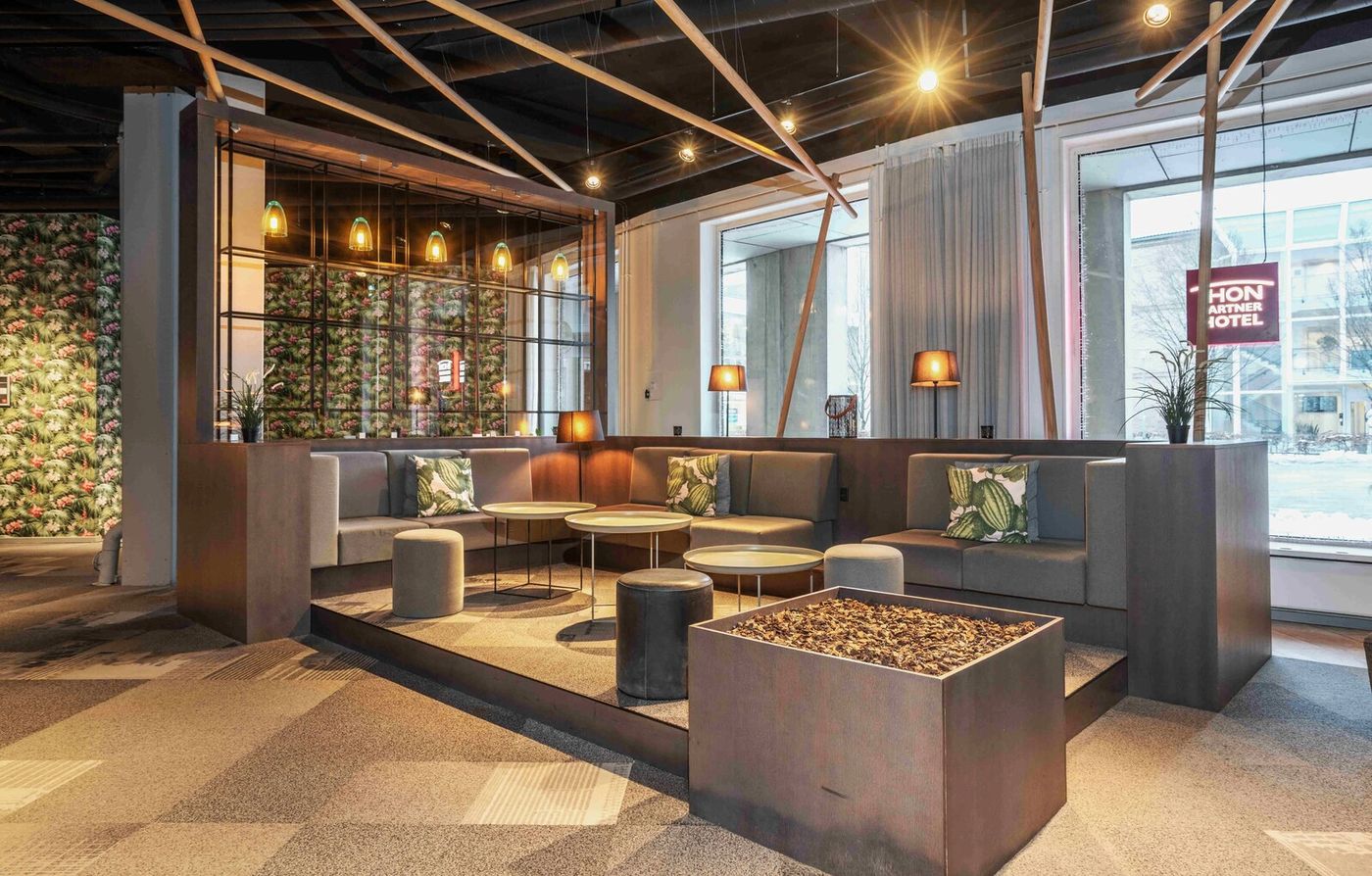 Thon-Partner-Hotel-Hoje-Taastrup-Lobby-8