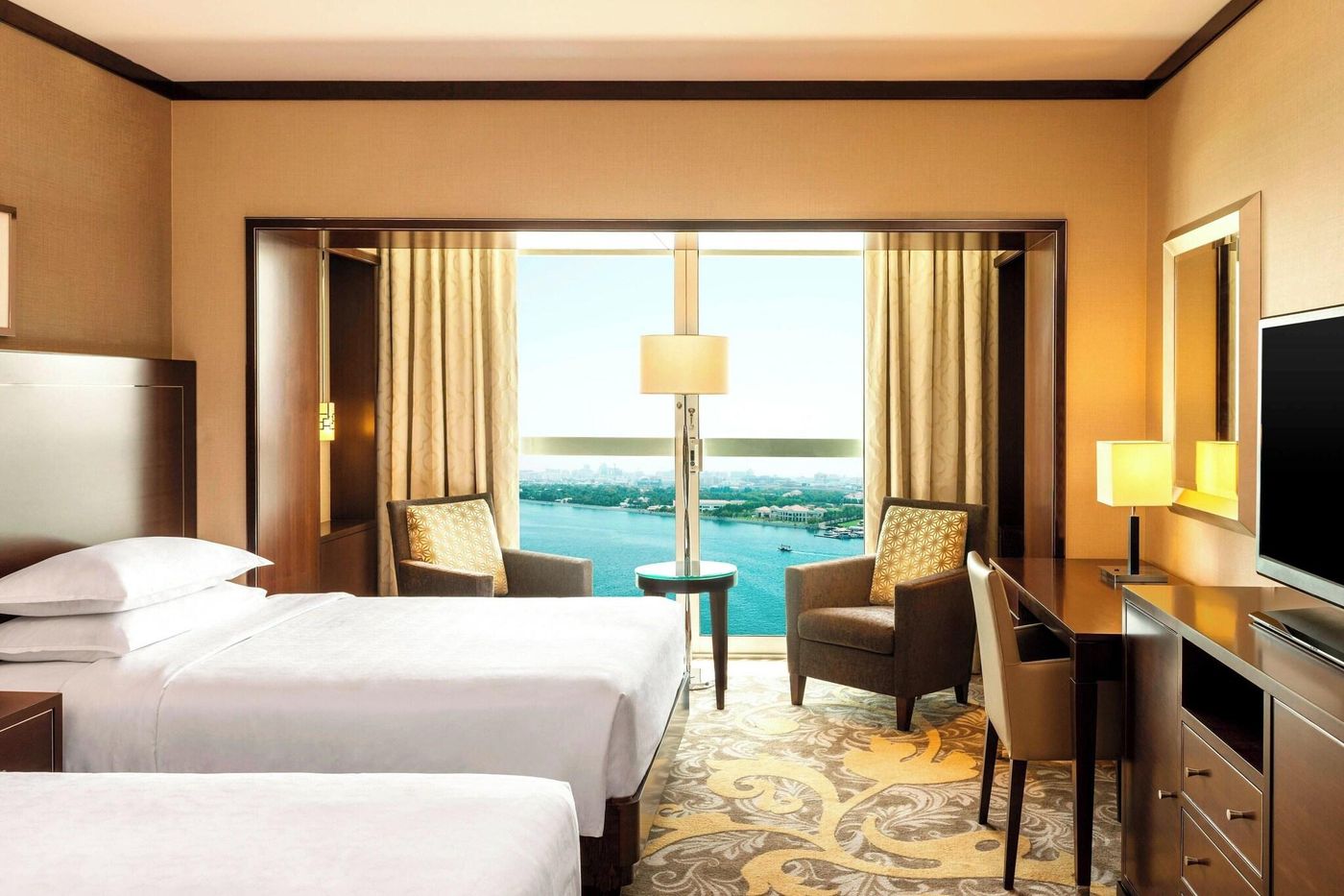 Sheraton-Dubai-Creek-Hotel-and-Towers-Room-35