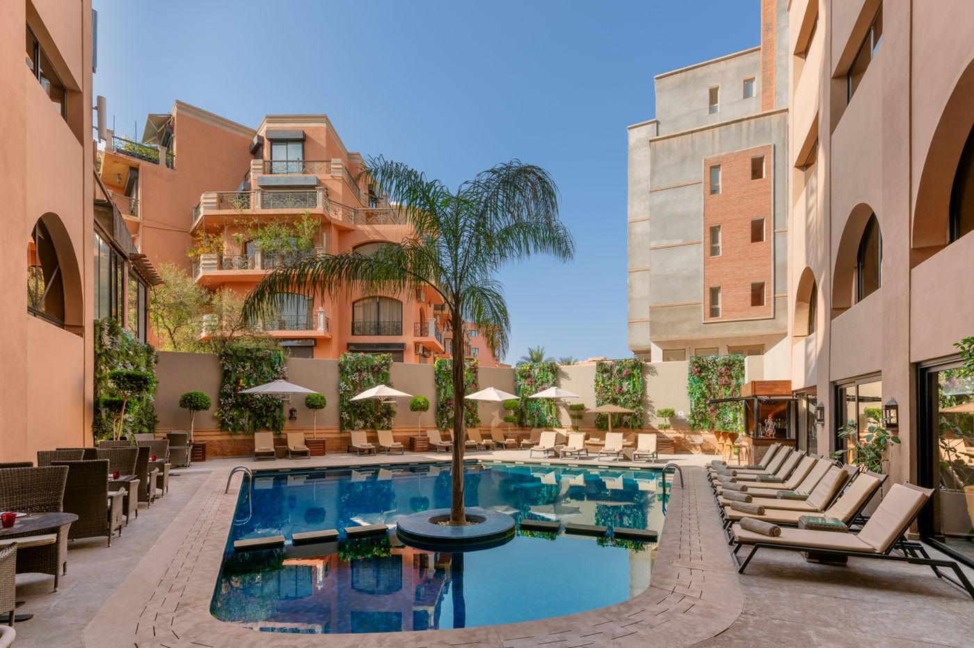 Hivernage-Hotel---Spa-Pool-2