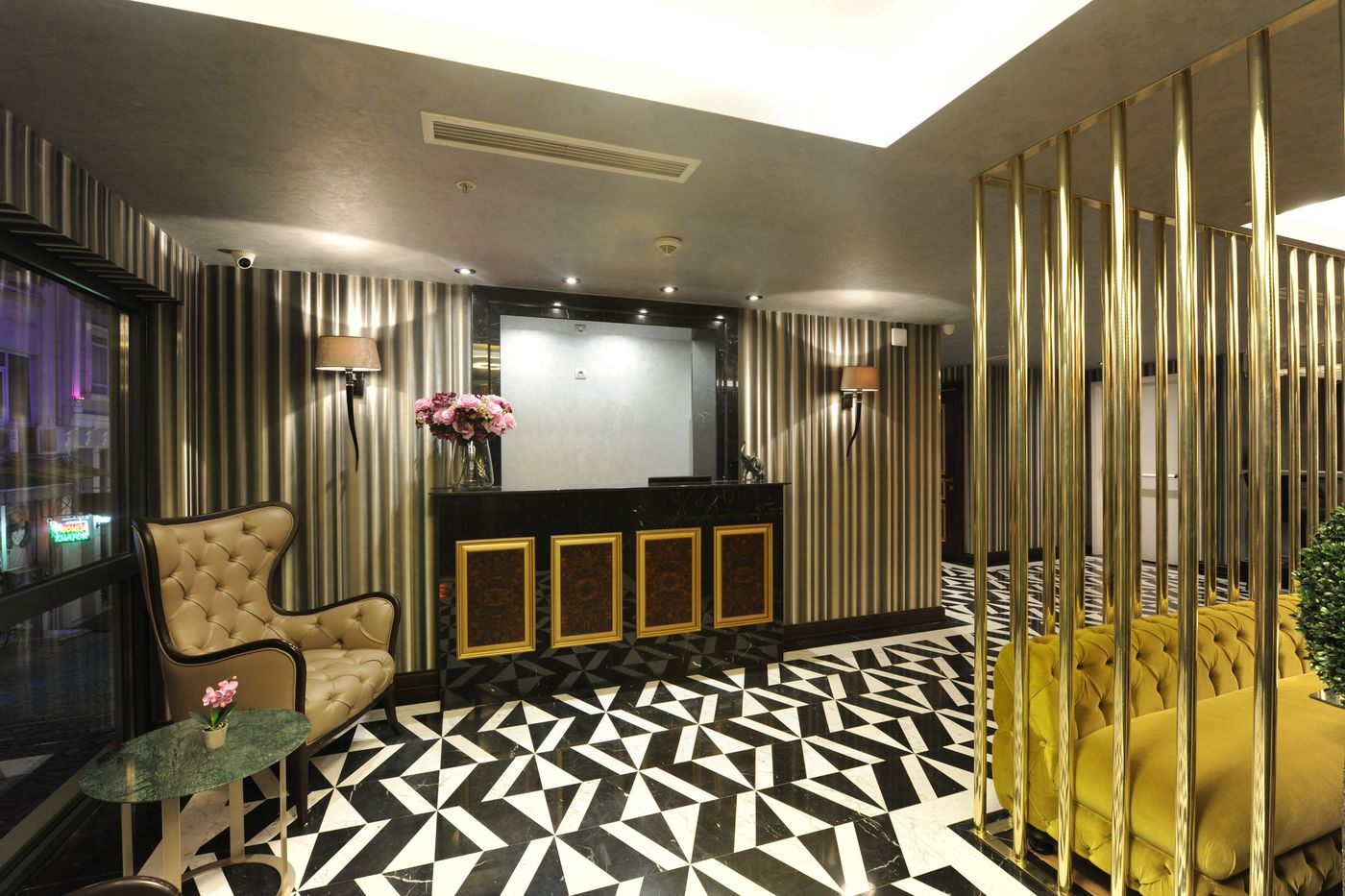 Le Petit Palace Hotel - Turkey - Istanbul - Lobby - 8