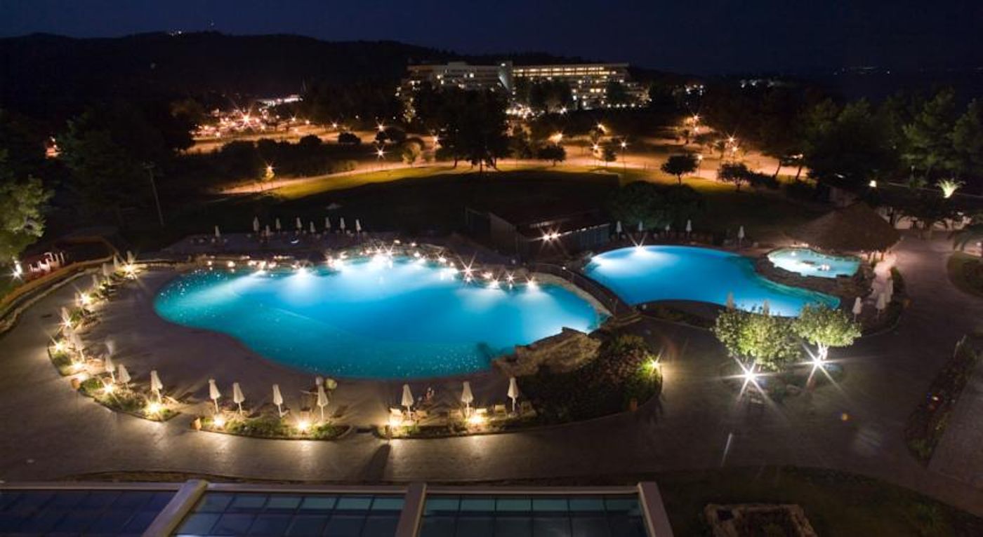 Sithonia---Porto-Carras-Grand-Resort-Pool-6