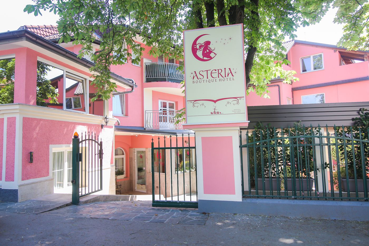Boutique Hotel Asteria-Slovenia-LJUBLJANA-General view-10