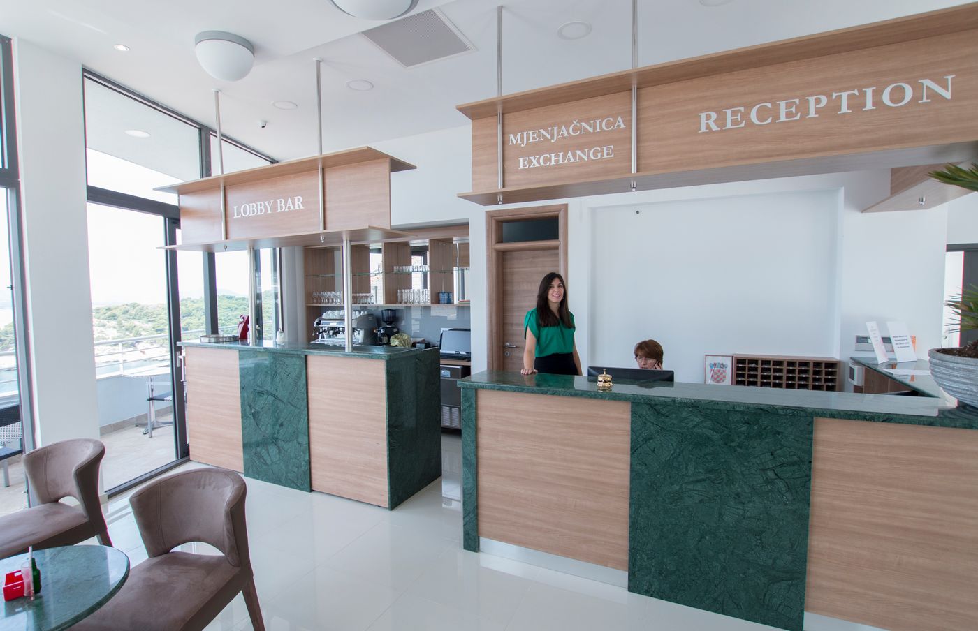 Hotel-Villa-Paradiso-2-Bar-22