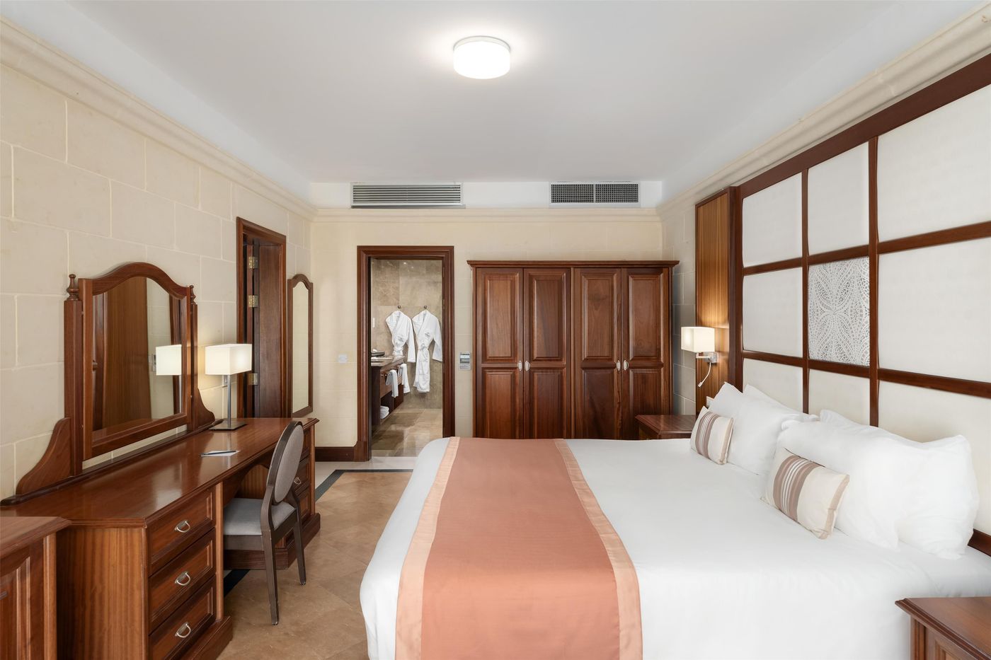 Kempinski-Hotel-San-Lawrenz-Room-35