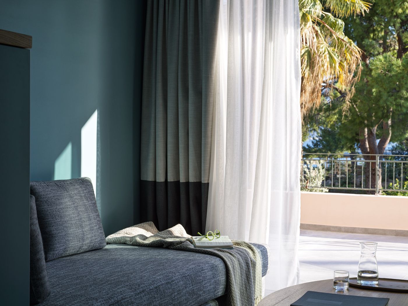 Kalamaki-Beach-Room-49