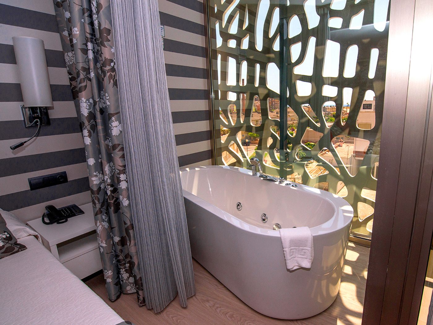 Vinaros-AURA-Room-10