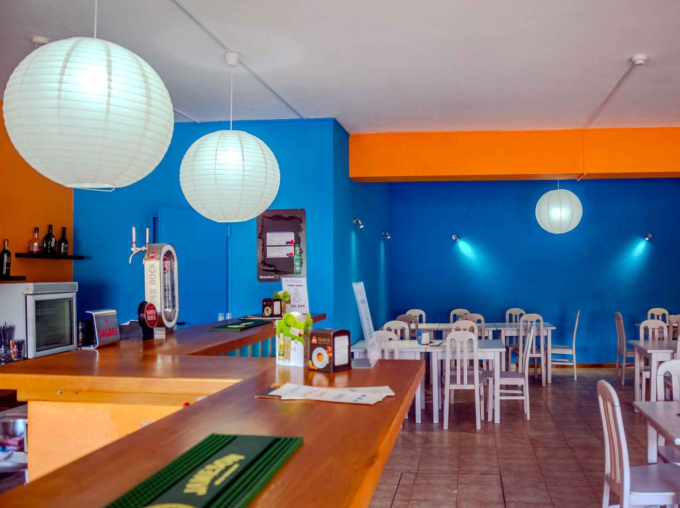 Flor-Da-Rocha-Apartments-Bar-53