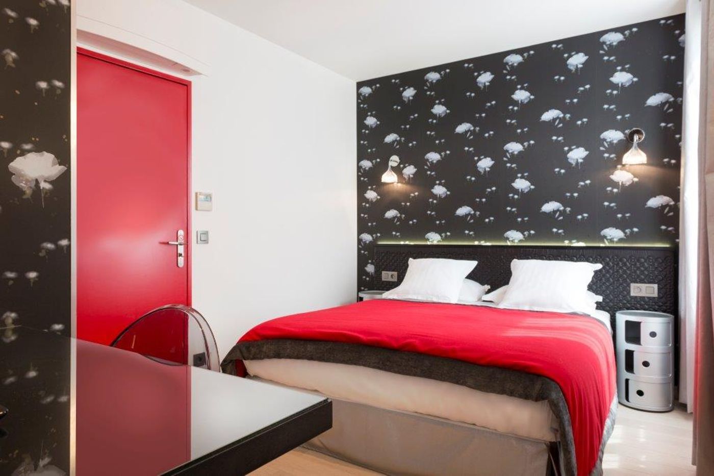 Hotel-WYLD-Saint-Germain-Room-12