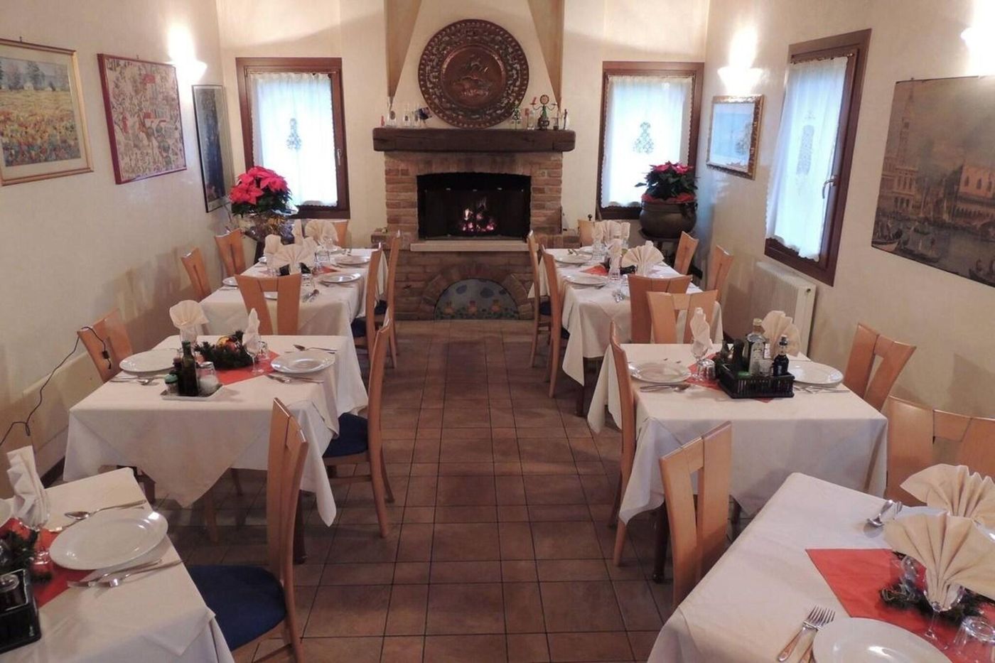 Country-House-Country-Club-Restaurant-14