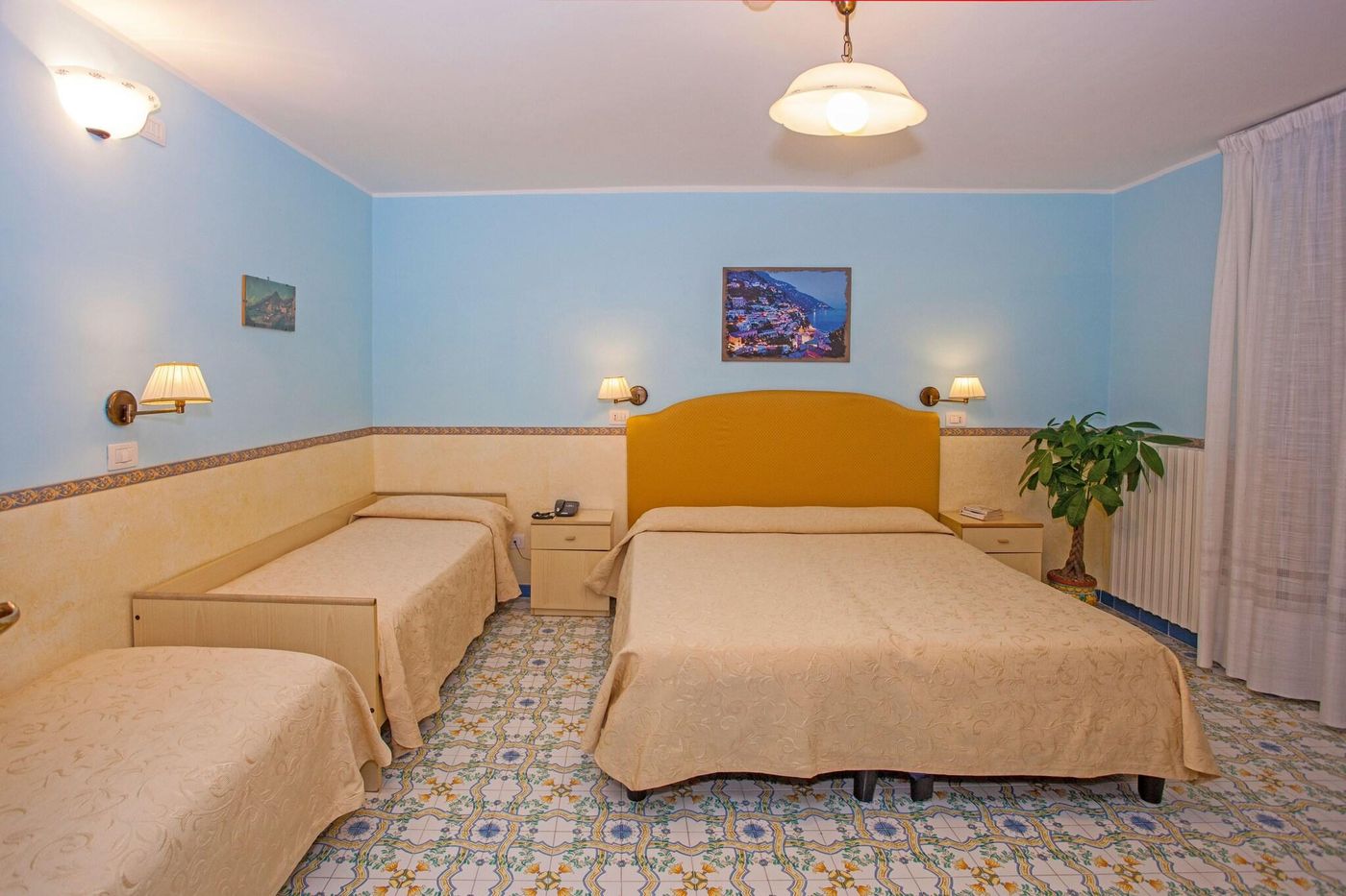 Amalfi-Room-36