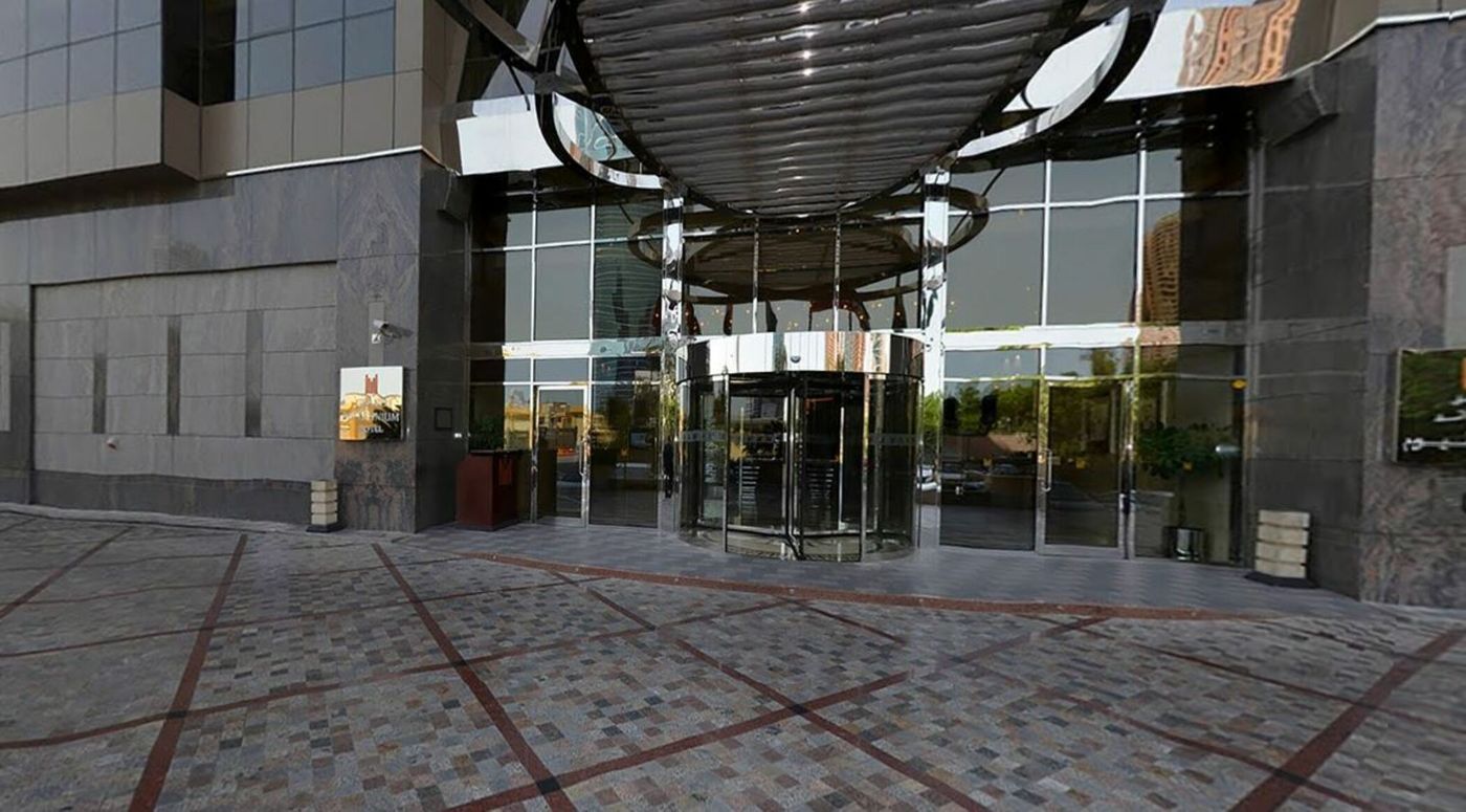 Grand-Millenium-Hotel-Lobby-2