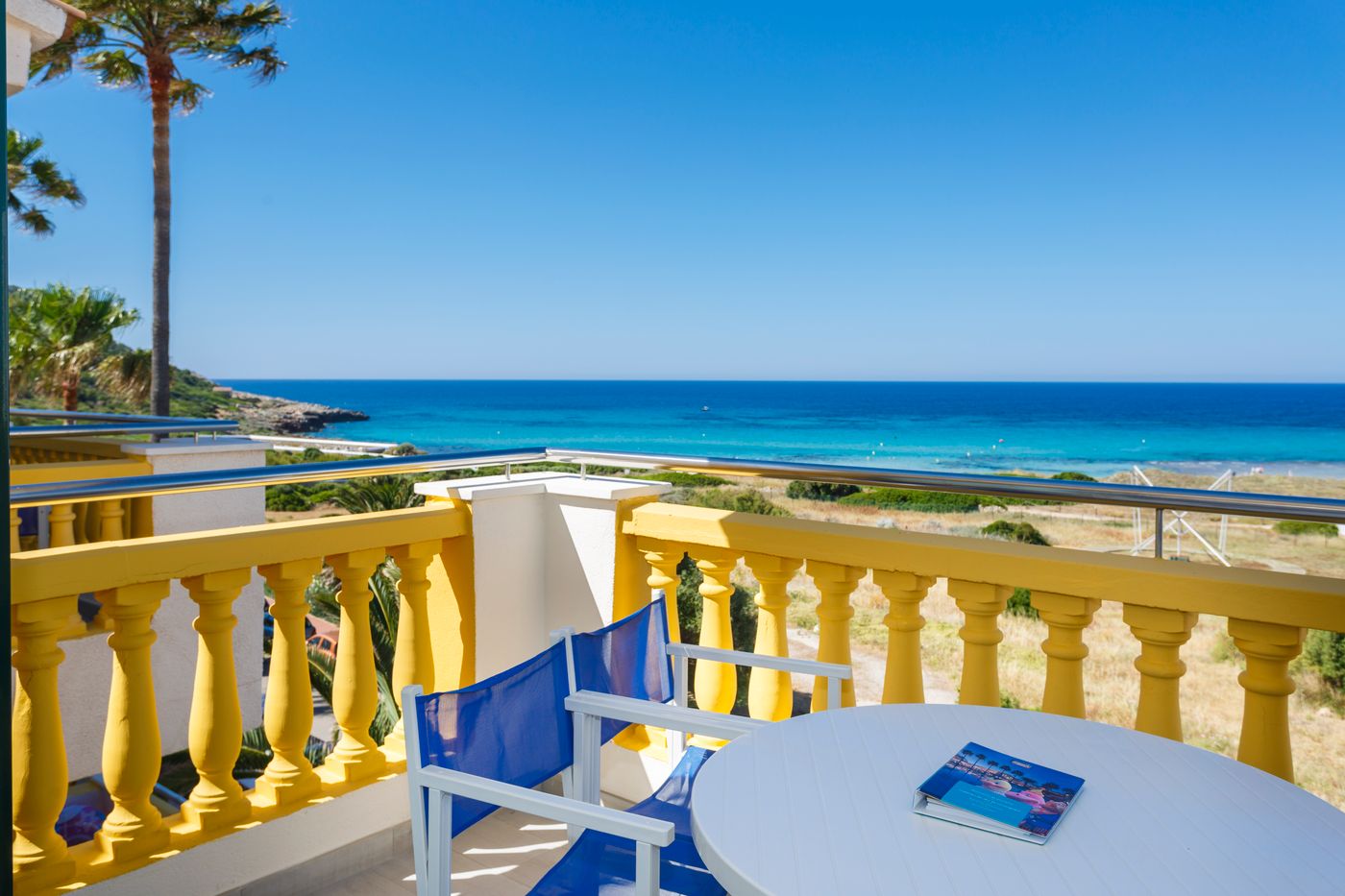 Royal-Son-Bou-Family-Club-Room-92