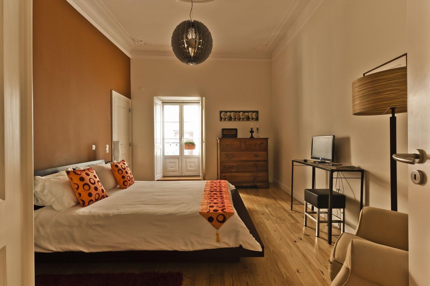 Casa-Do-Bairro-Bed---Breakfast-Room-14