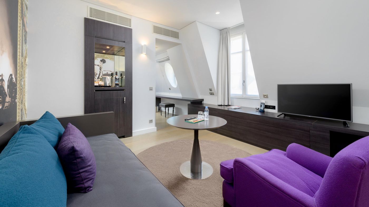 Hotel-Indigo-Paris-Opera-Room-53