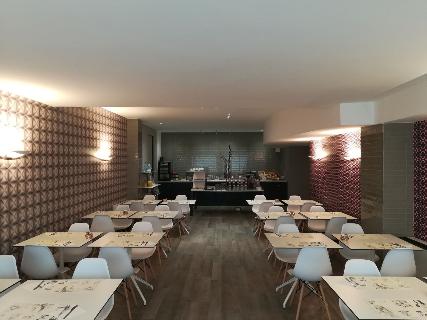 Napoleon-Restaurant-3