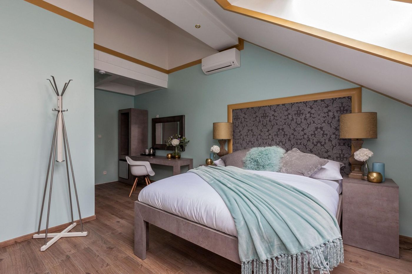 Gorgeous-Prague-Rooms-Room-11