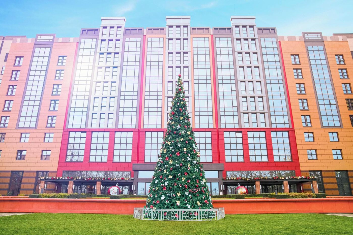 Disney-s-Hotel-New-York-General-view-3