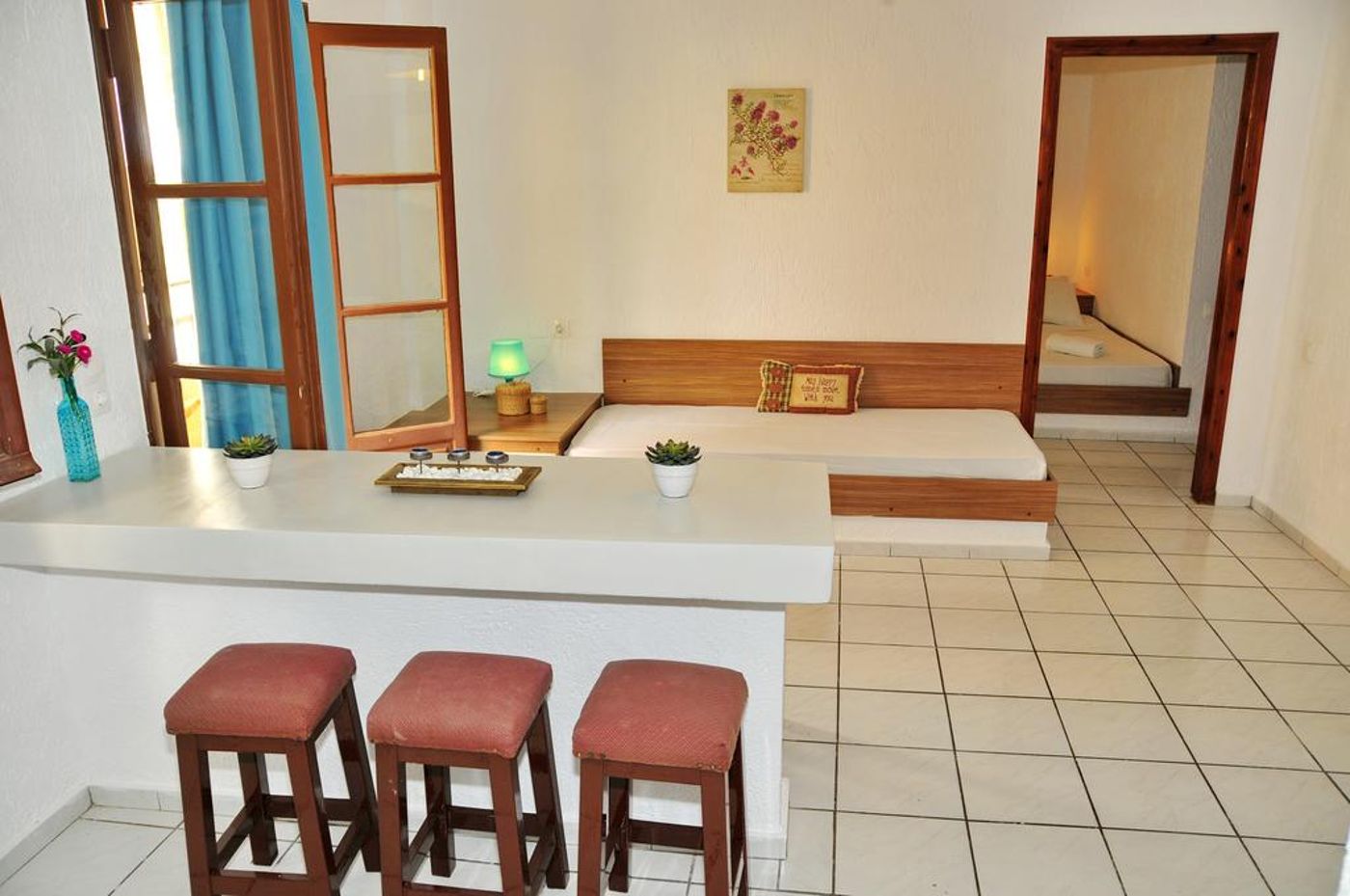 Cleopatra Apartments