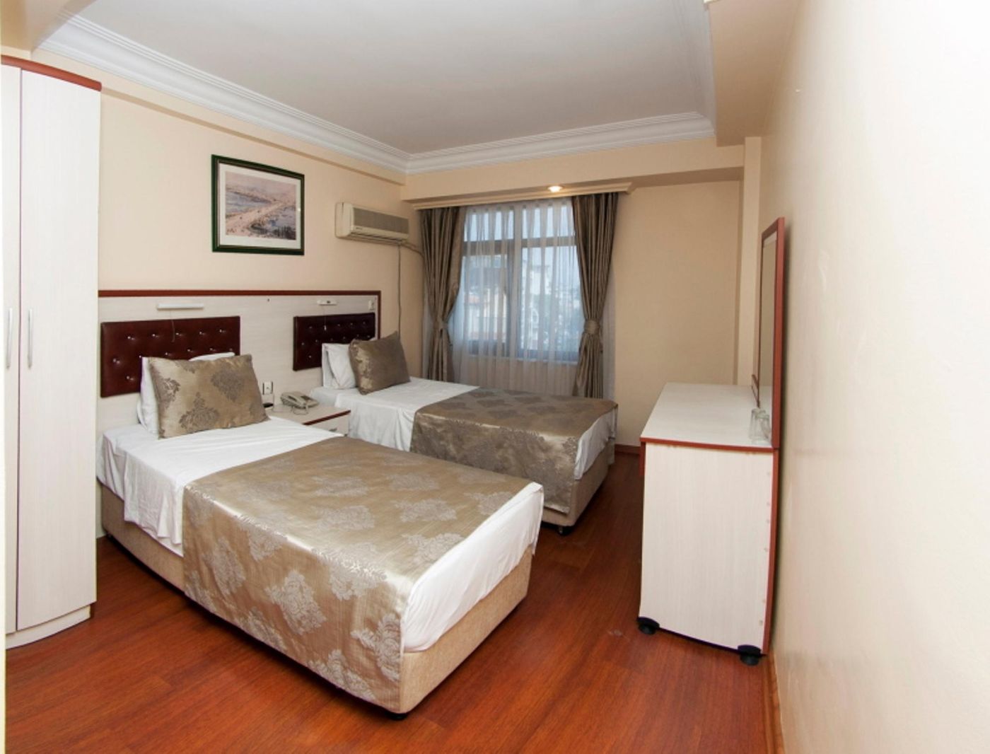 Tayhan-Hotel-Room-16
