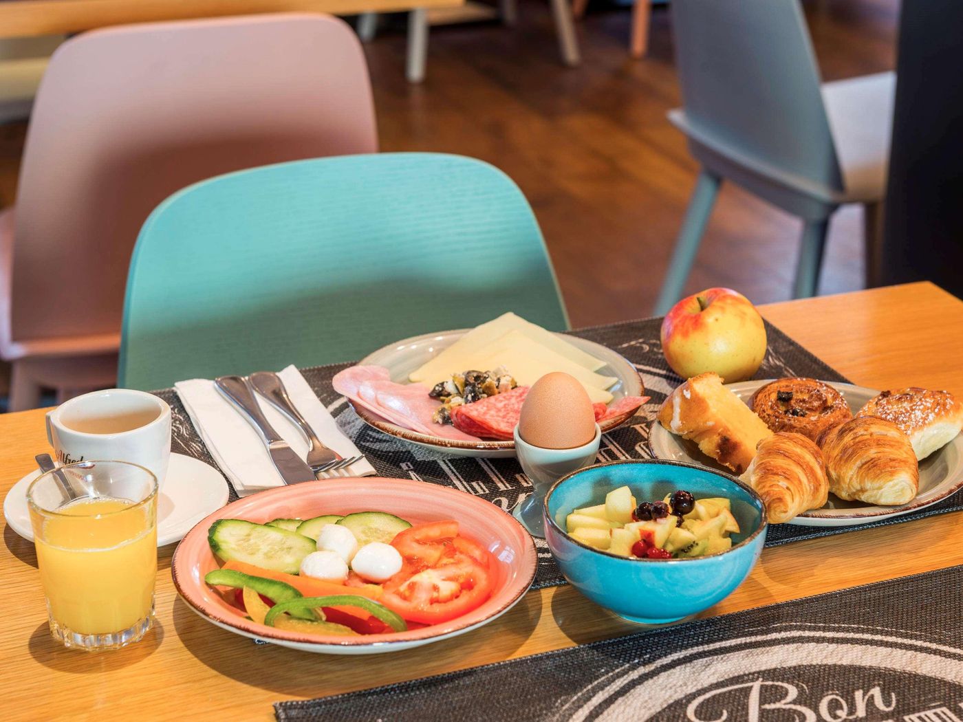 Mercure-Hotel-Berlin-Zentrum-Restaurant-37