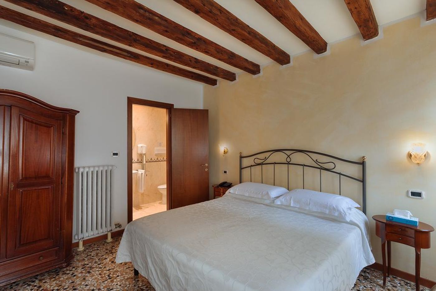 Locanda-Art-Deco-General-view-13