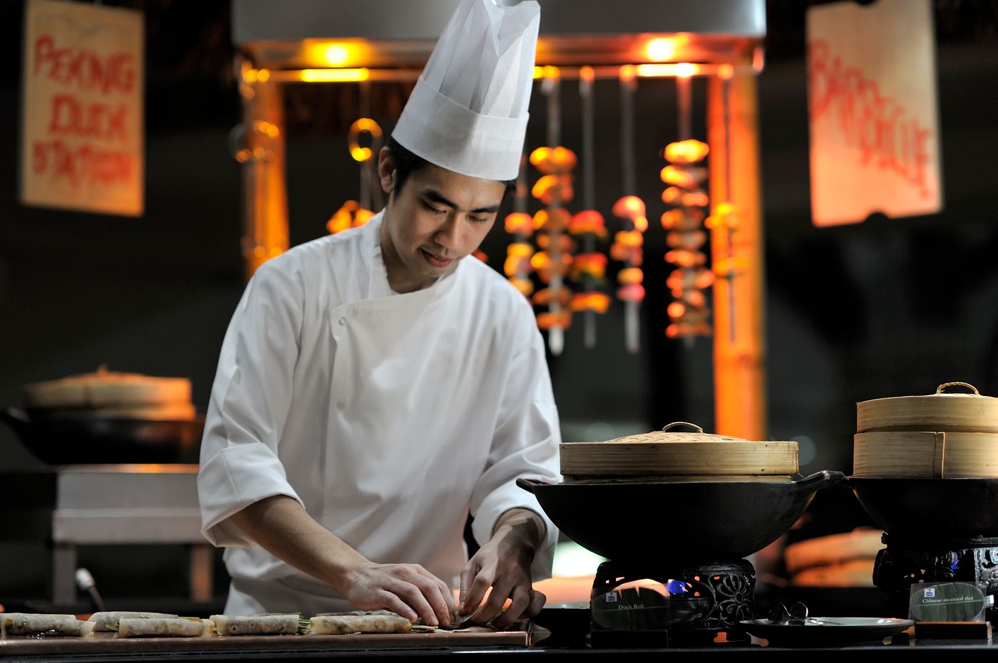 JW-Marriott-Hotel-Dubai-Restaurant-9