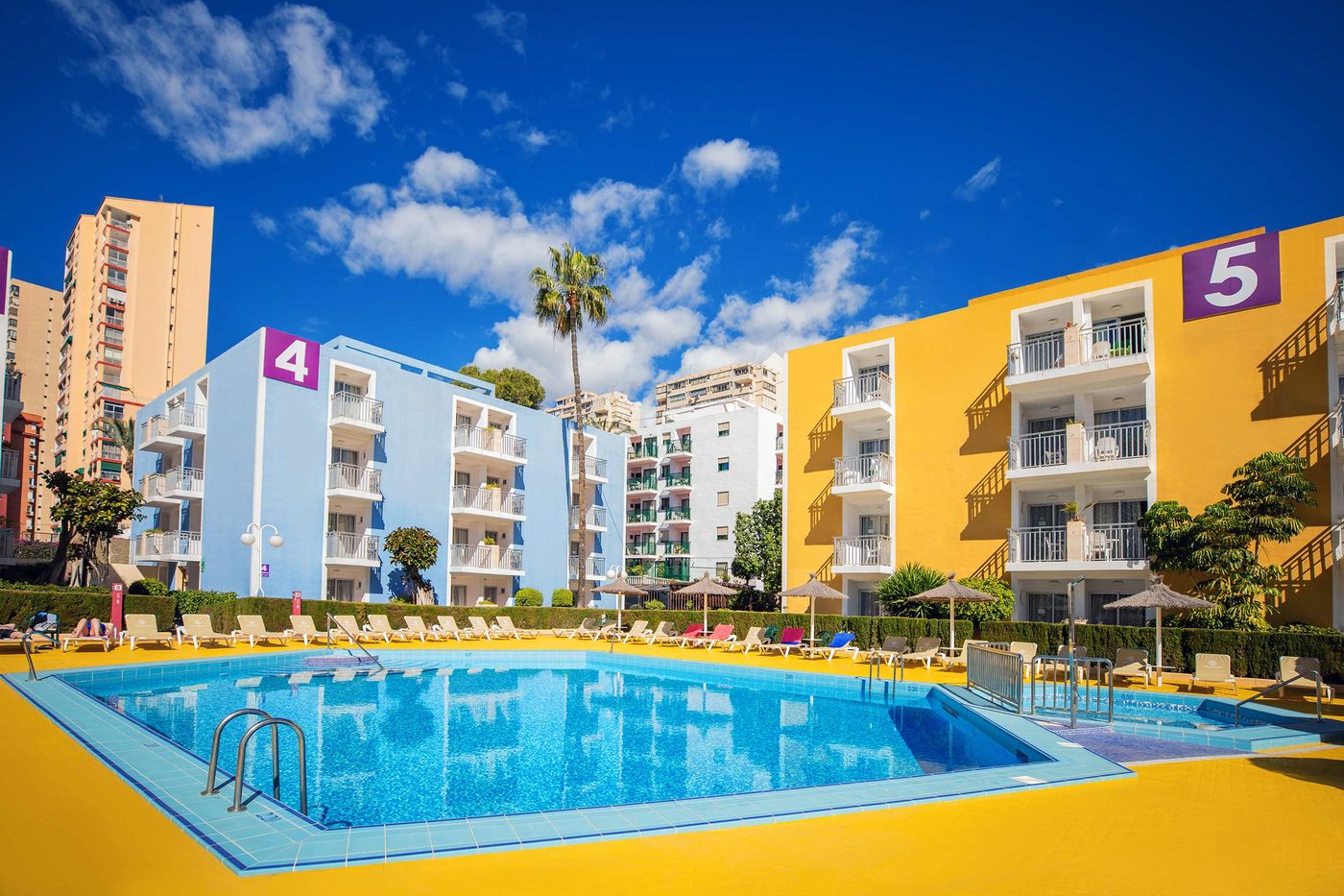 Servigroup-Pueblo-Benidorm-Pool-5