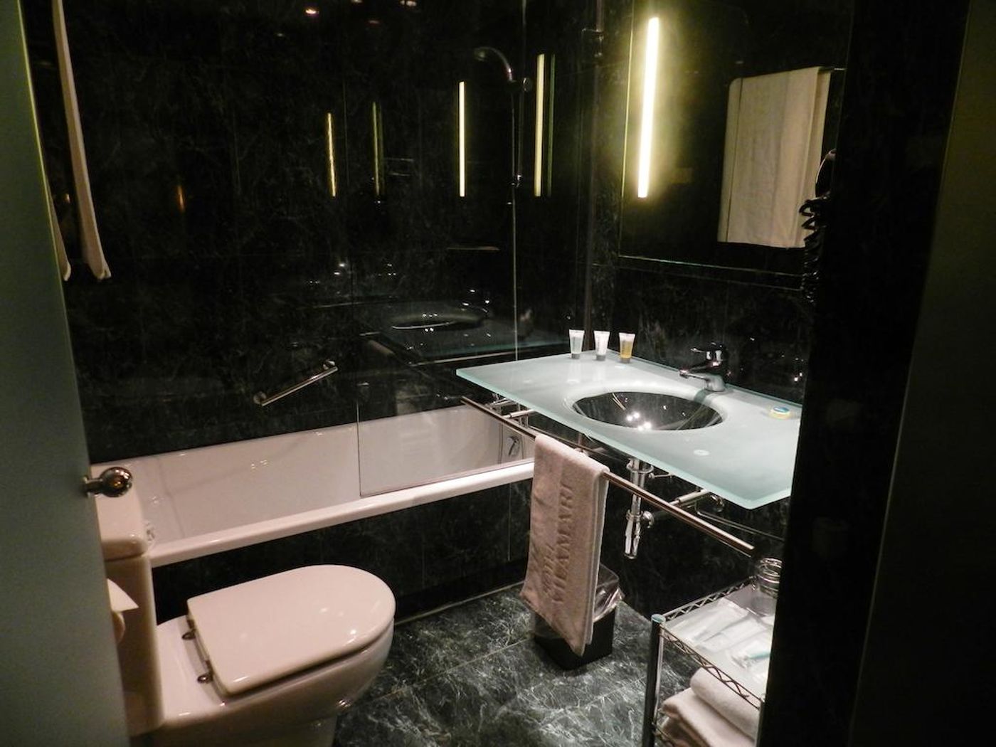 Hotel Vilamari-Spain-Barcelona-Room-6