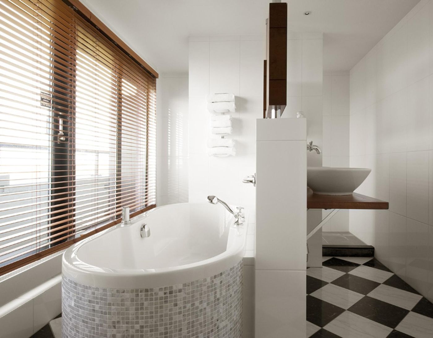 Courtyard-Amsterdam-Airport-Room-43