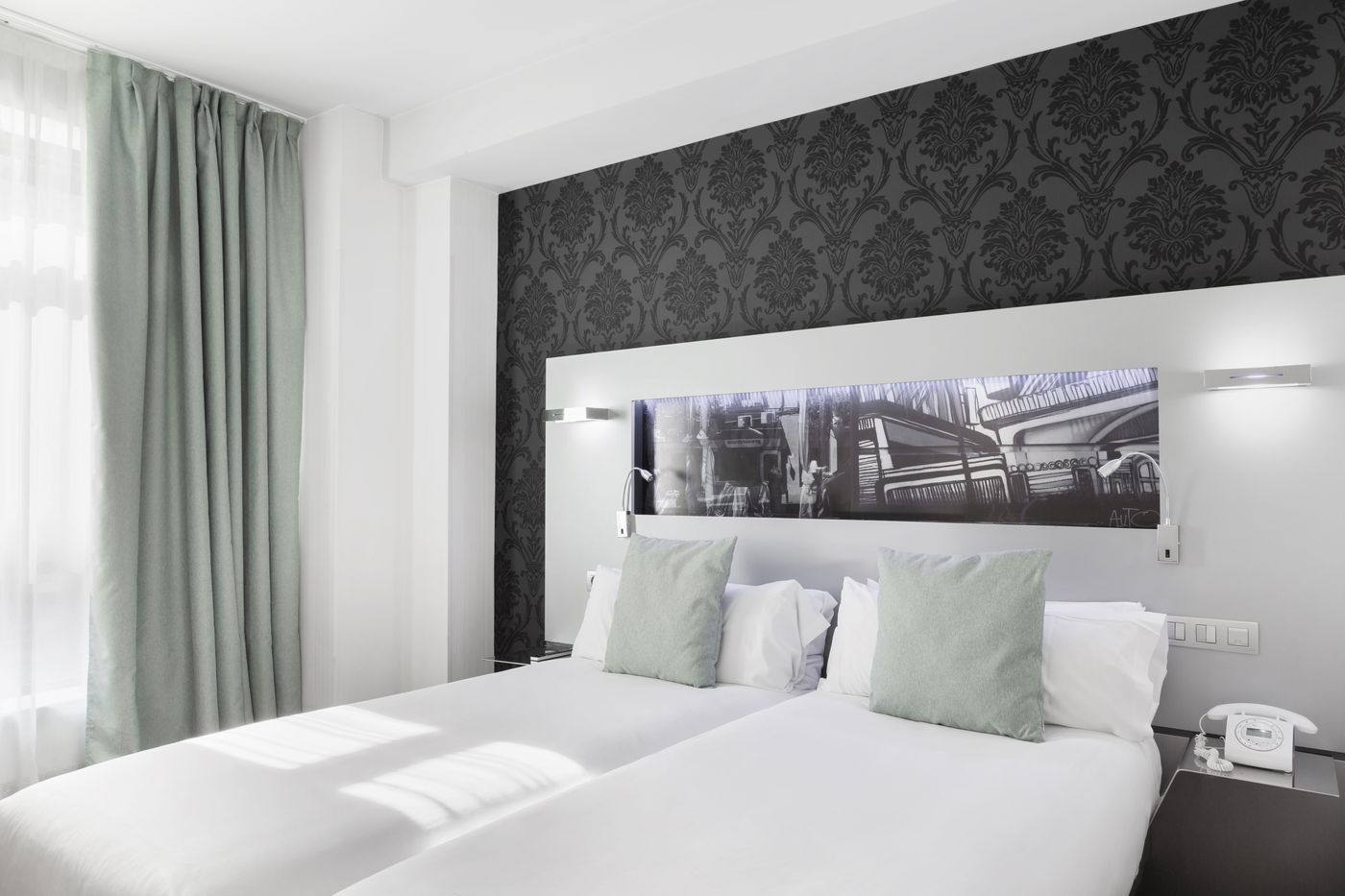 Petit-Palace-Plaza-Mayor-Room-14