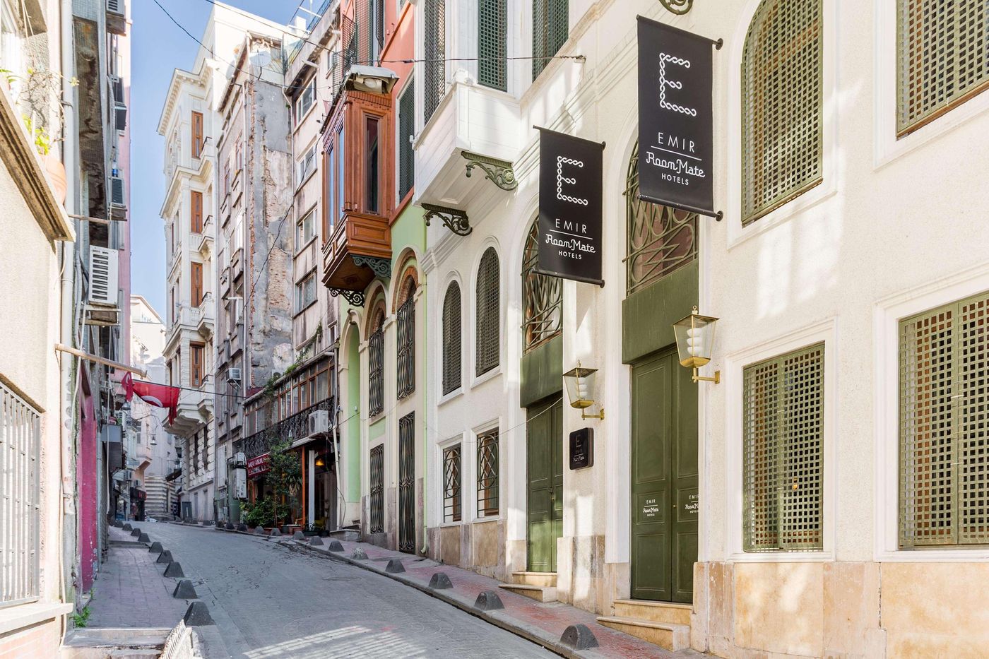 Room-Mate-Emir-General-view-8