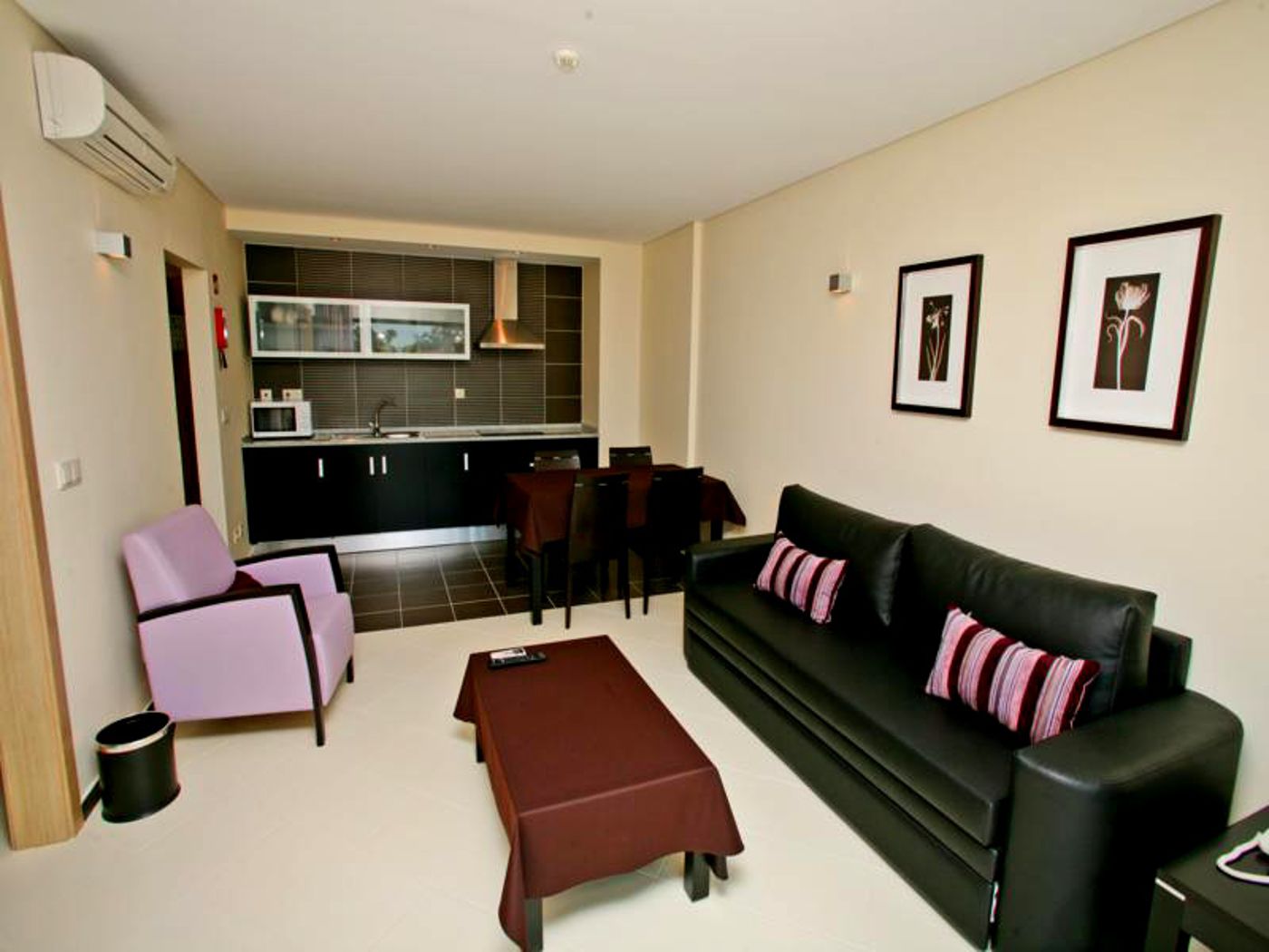 Areias Village Hotel and Apartments