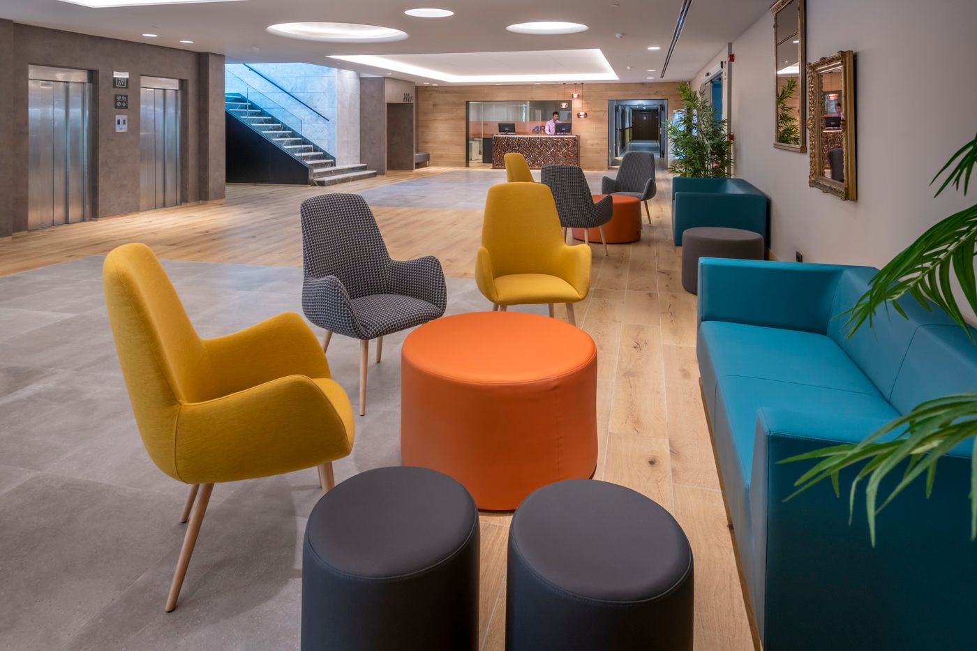 4R-Gran-Europe-Lobby-30