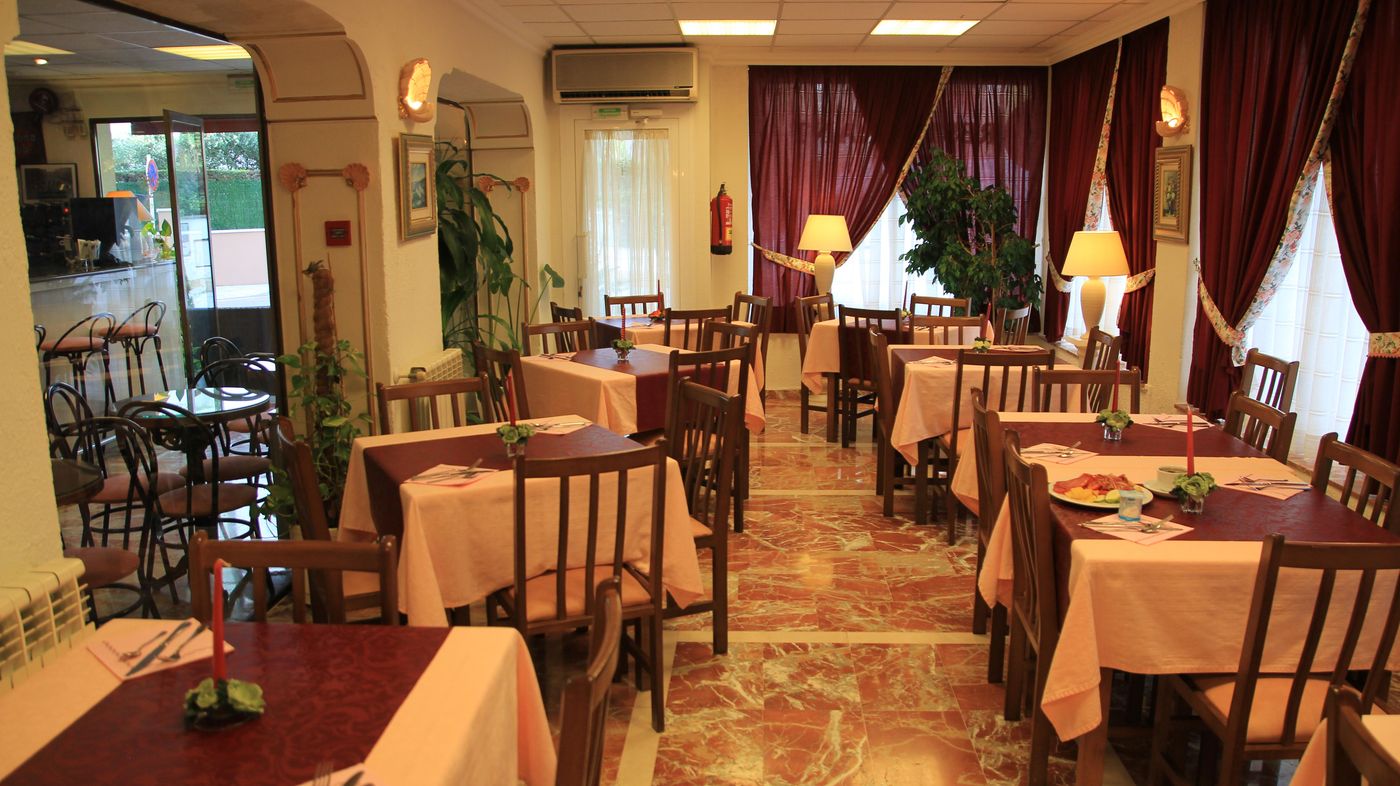 Claramar-Restaurant-22