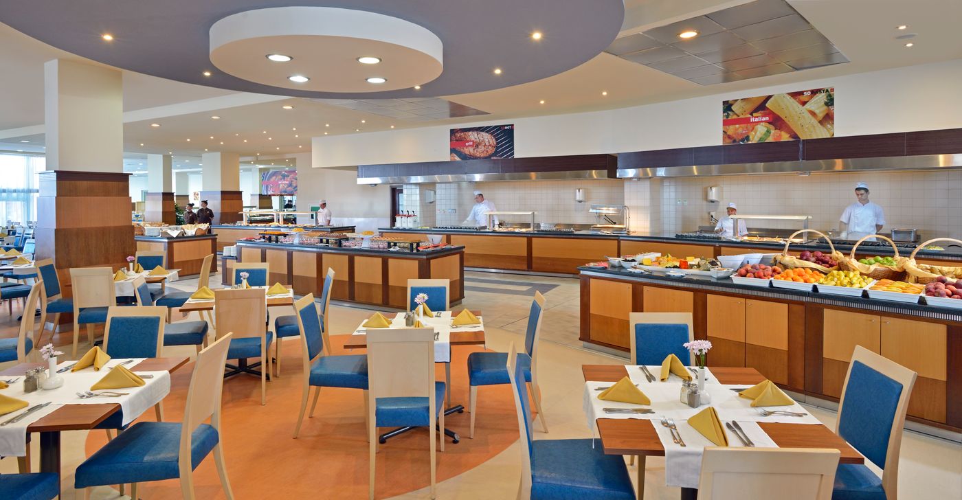 Sol Luna Bay and Mare Resort