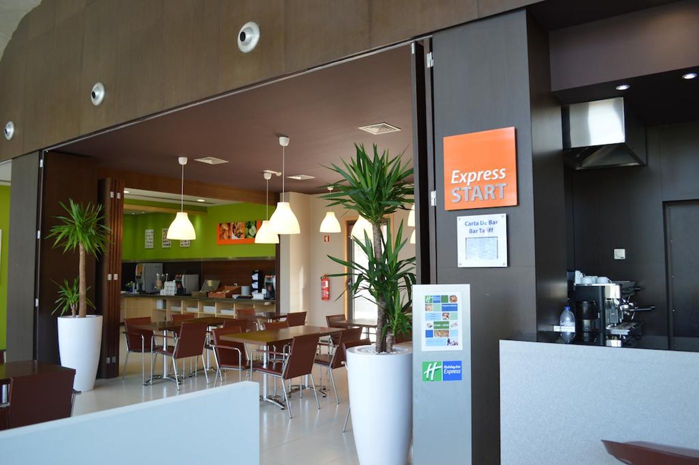 Holiday Inn Express Porto Exponor