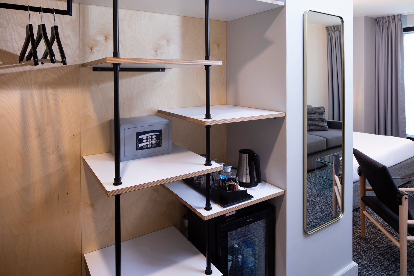 Paris-Bastille-Room-38