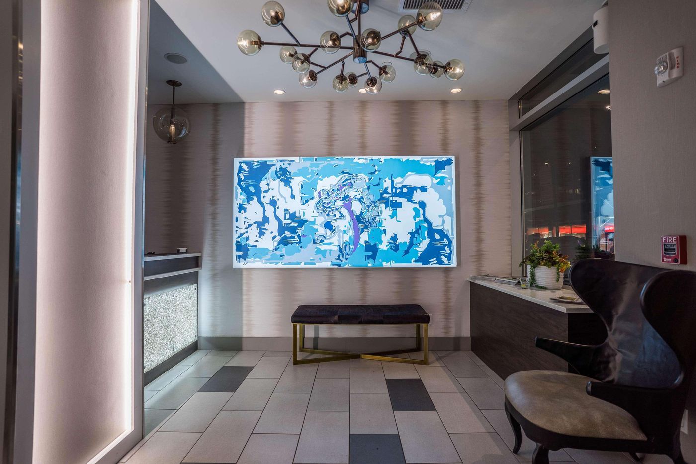 The-Bernic-New-York-City-Tapestry-Col-by-Hilton-Lobby-17