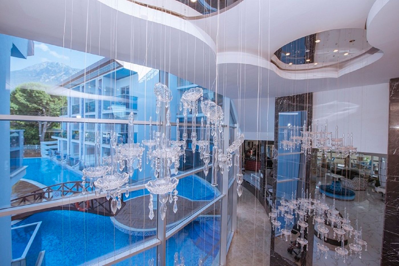 Ocean-Blue-High-Class-Hotel-Lobby-62