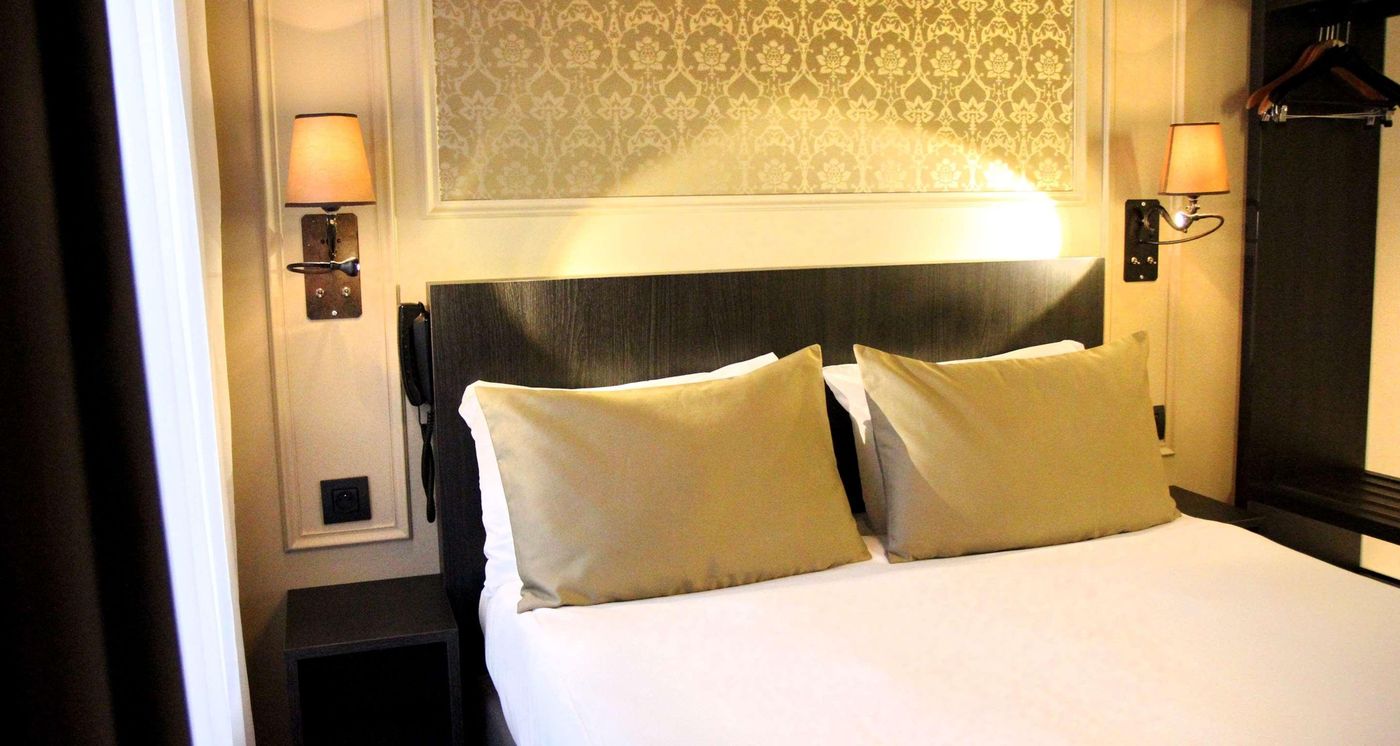 BEST-WESTERN-Hotel-Le-Montmartre-Saint-Pierre-Room-22