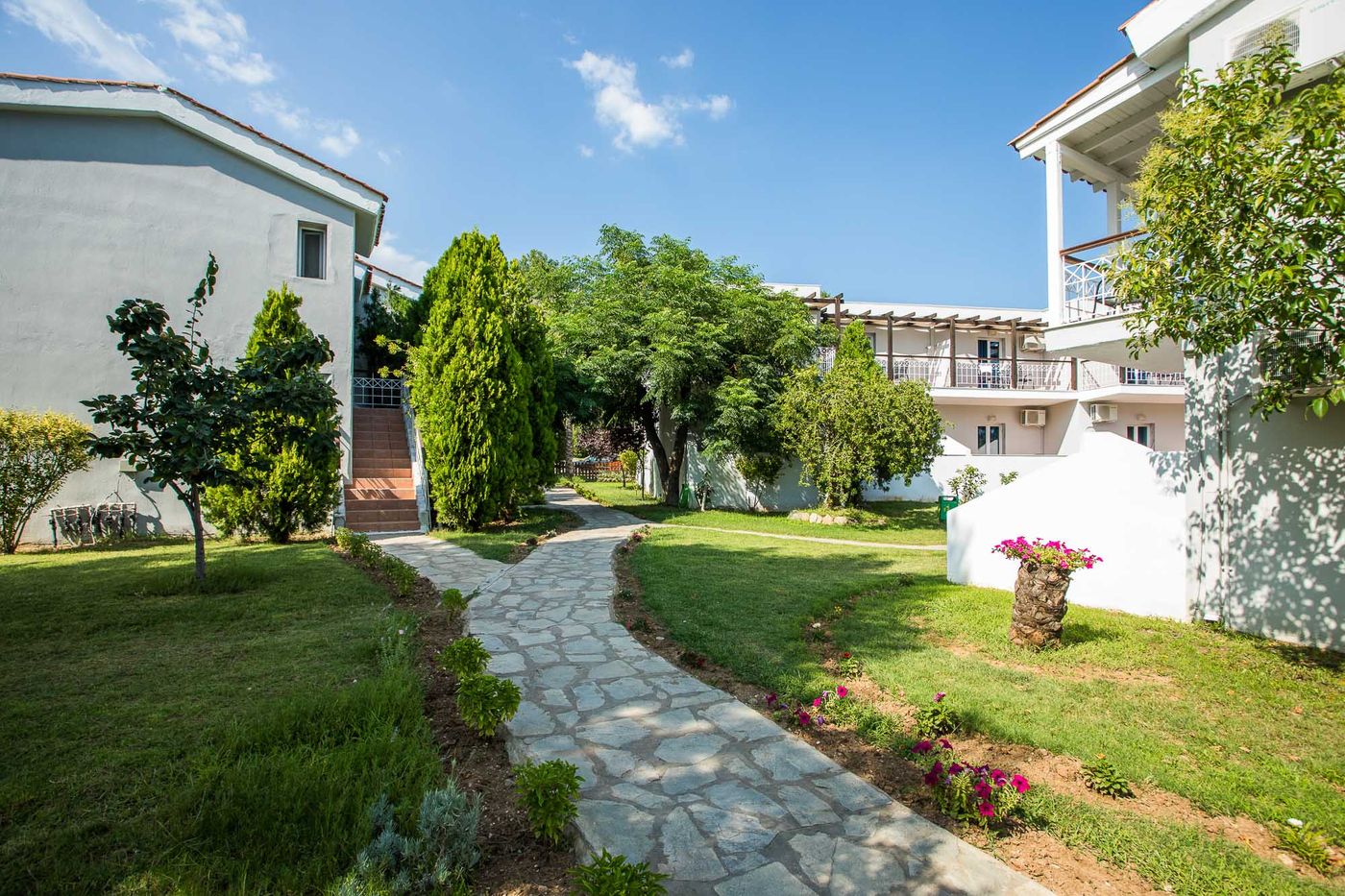 Coral-Blue-Beach-General-view-12