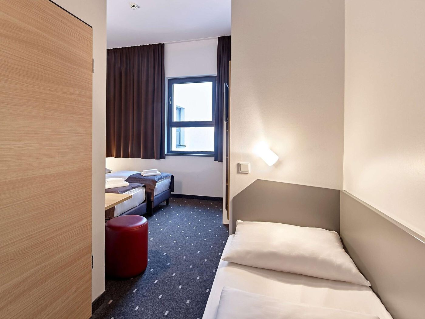 B-B-Hotel-Koln-Troisdorf-Room-28