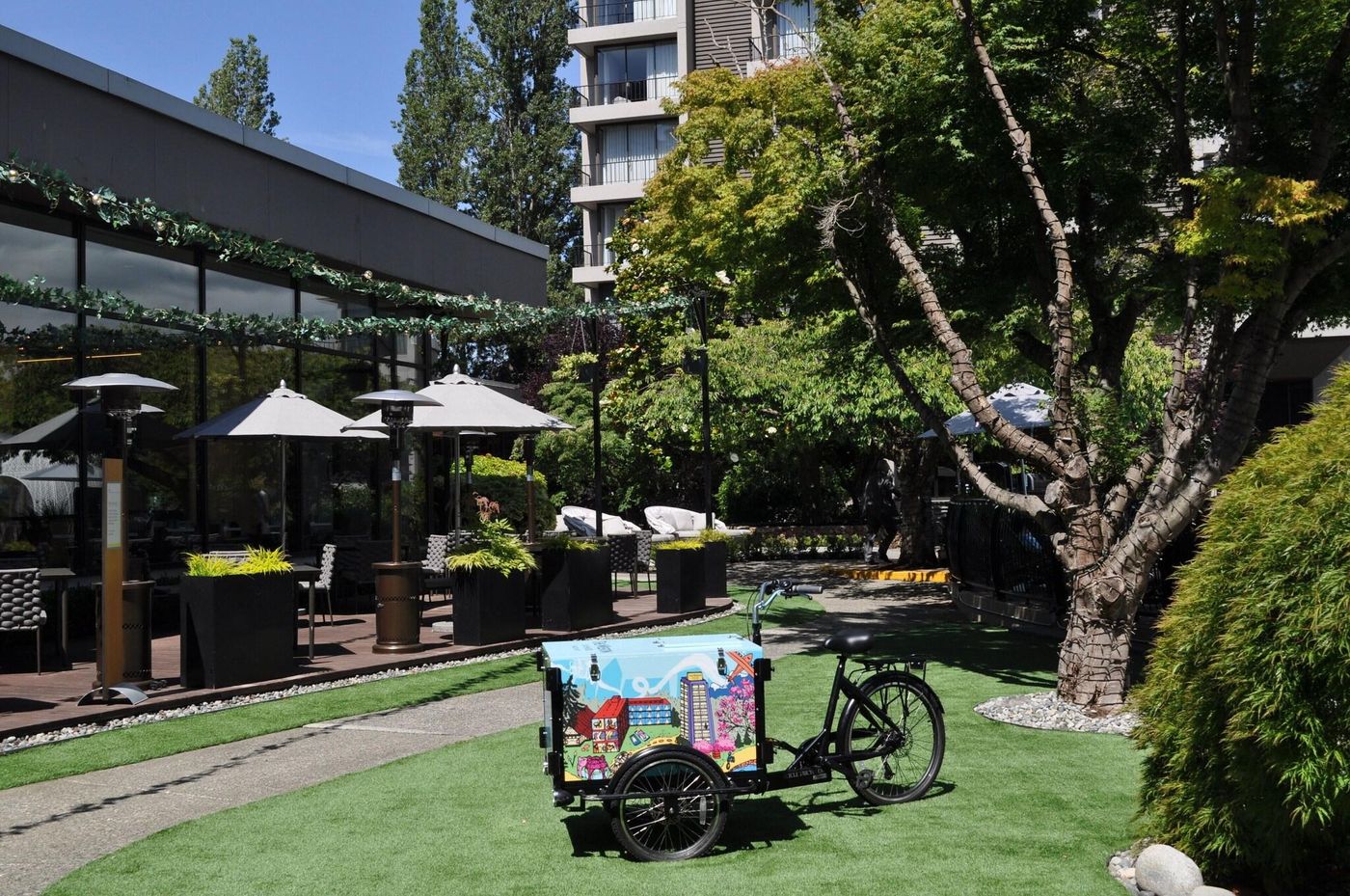 Westin-Bayshore-Vancouver-Terrace-98