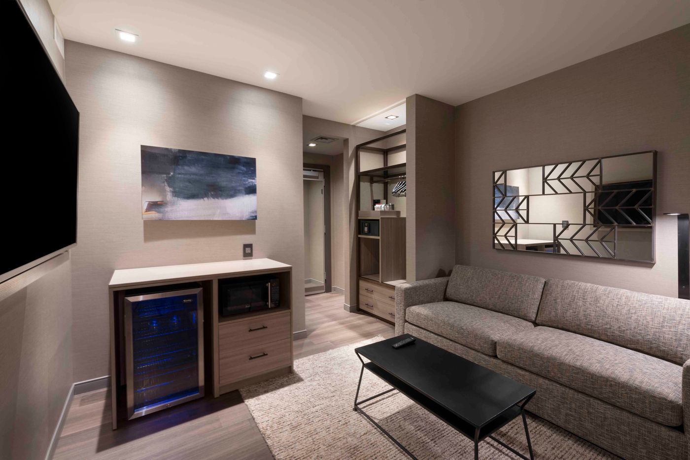 AC-Hotel-Boston-Downtown-Room-11