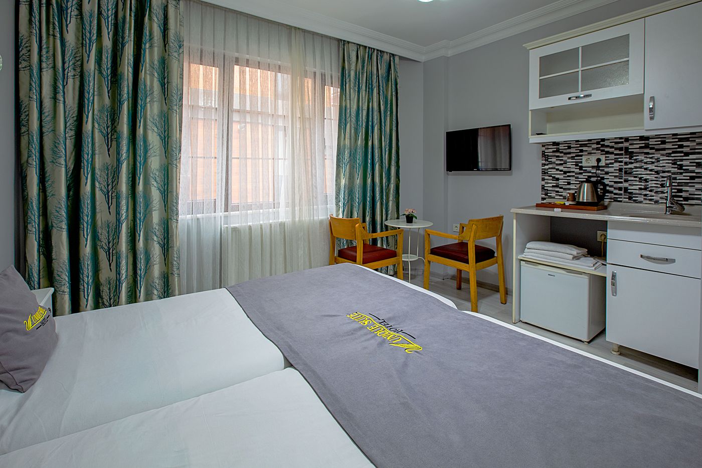 Unique Suite Hotel-Turkey-Istanbul-Room-10