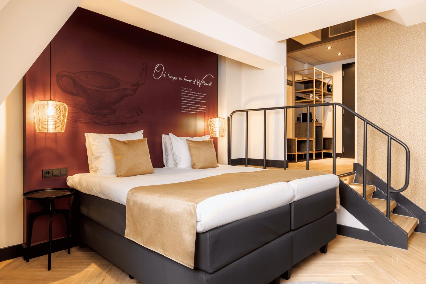 Die-Port-Van-Cleve-Room-36