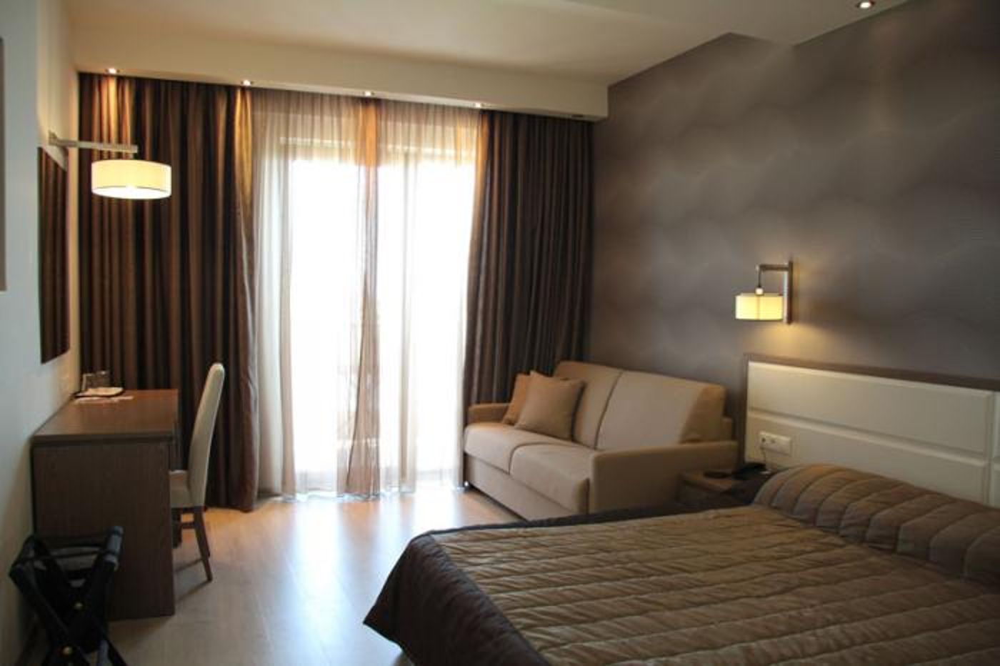 Cosmopolitan Hotel & Spa