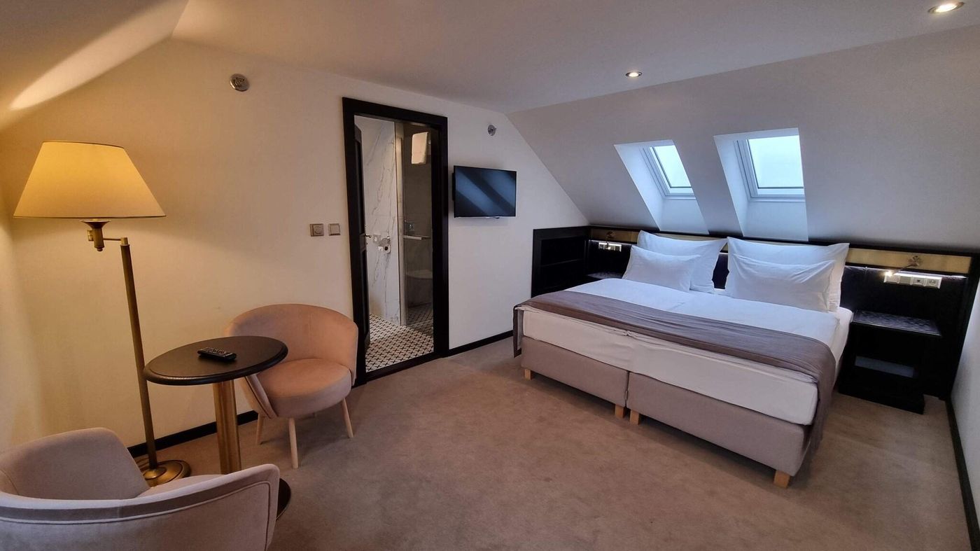 Hotel-Savoy-Prague-Room-44